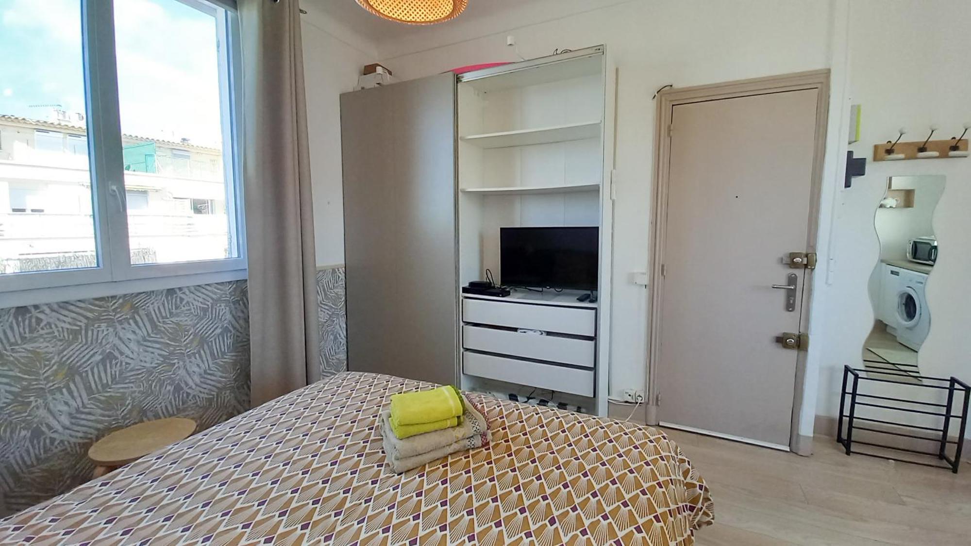 Palais Gounod Apartment คานส์ ภายนอก รูปภาพ